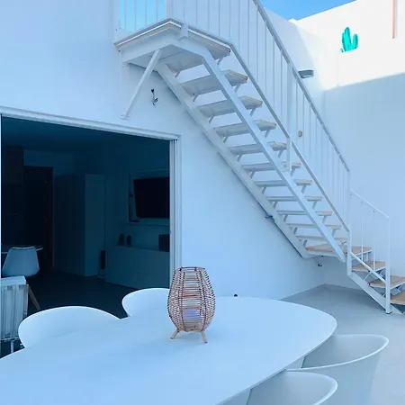 Beachfront Rooftop In Las Canteras Apartment