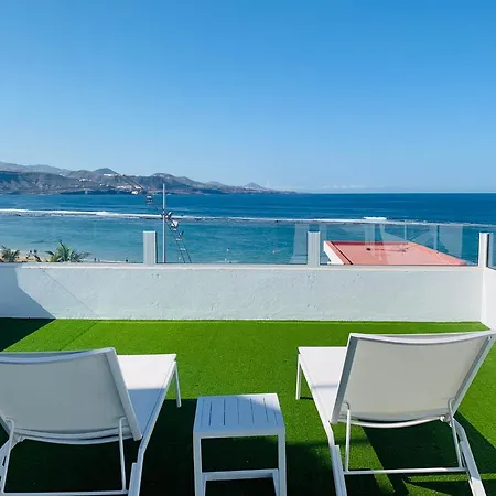 Beachfront Rooftop In Las Canteras Apartment